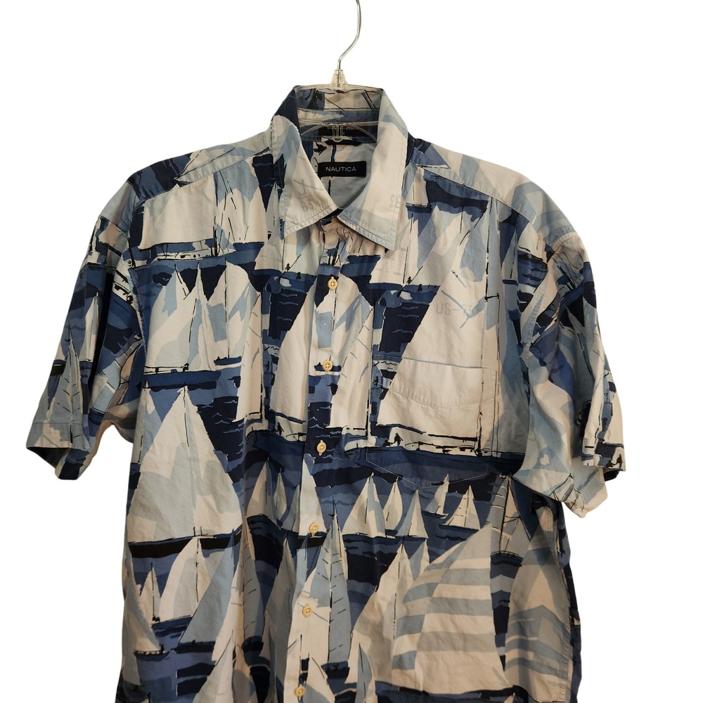 Nautica 90s Vintage Men's Short Sleeve Sailboat Print Button Up‎ Shirt Size L